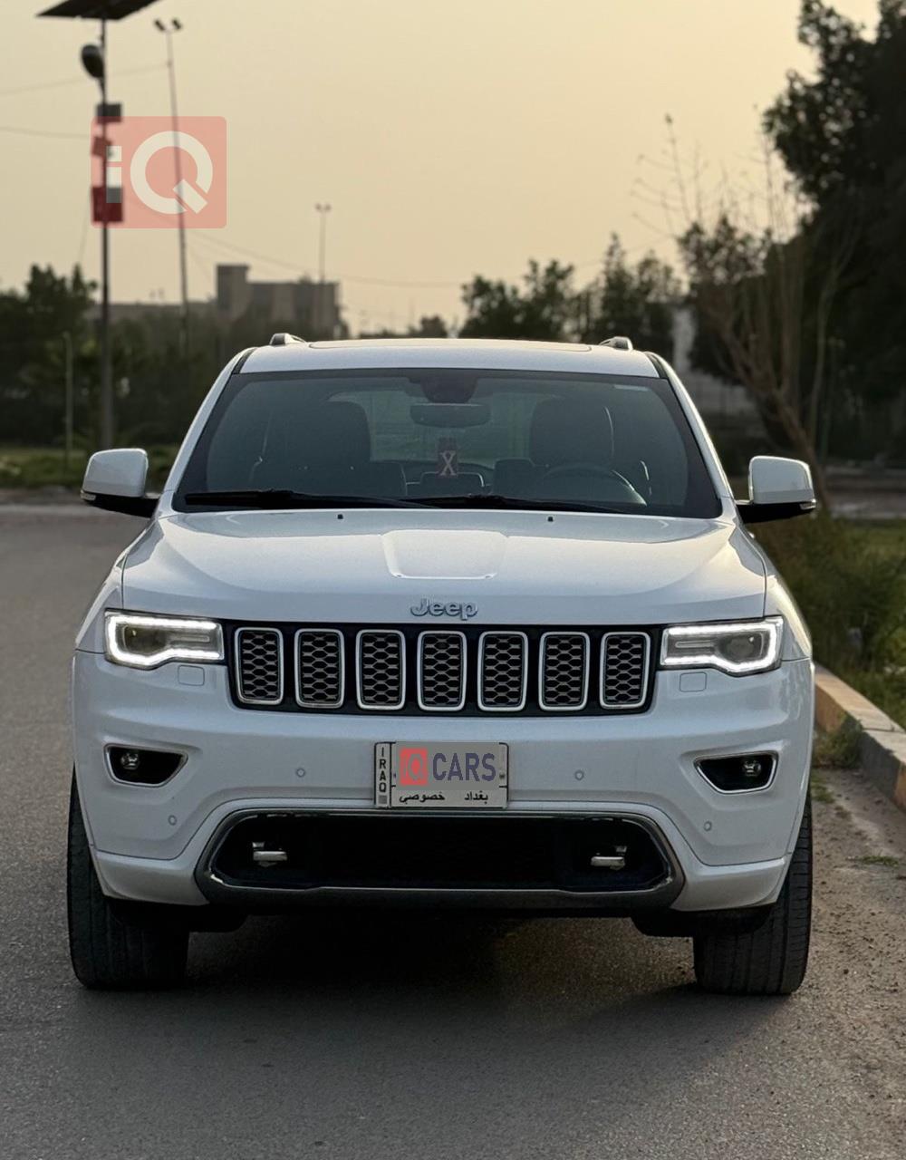 جيب جراند شيروكي